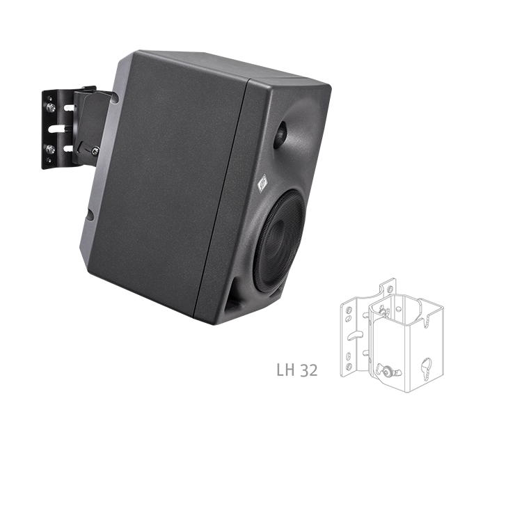 KH-120-on-a-wall-1_Neumann_M