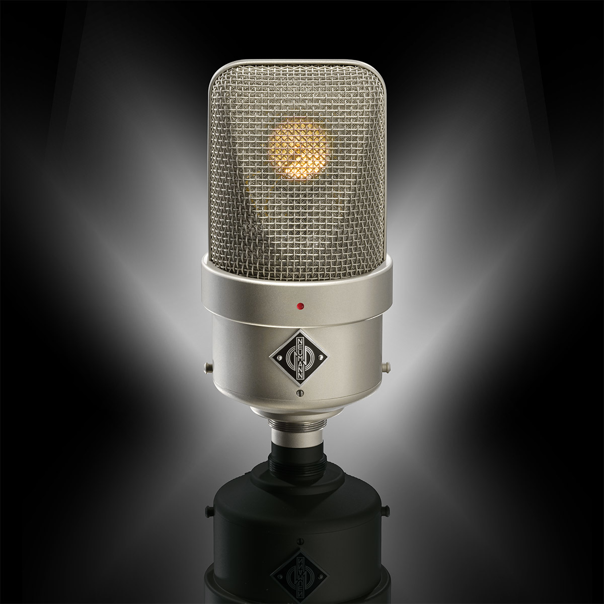 x2_desktop_M-49-V-Website_05 