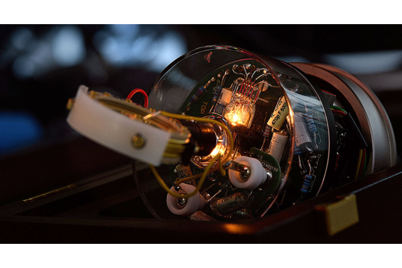 x2_desktop_M-49-V-Website_06