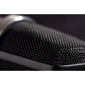 TLM-102-Macro-02_Neumann-Studio-Microphone_G