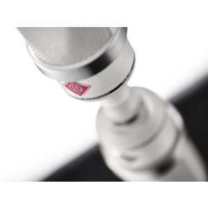 TLM-102-White-Edition-Macro5_Neumann-Studio-Microphone_G