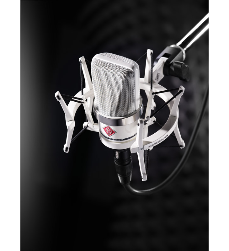 TLM-102-White-Edition-with-EA-Top-View_Neumann-Studio-Microphone_G
