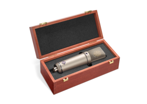 U-89-i-Packaging_Neumann-Studio-Microphone_P