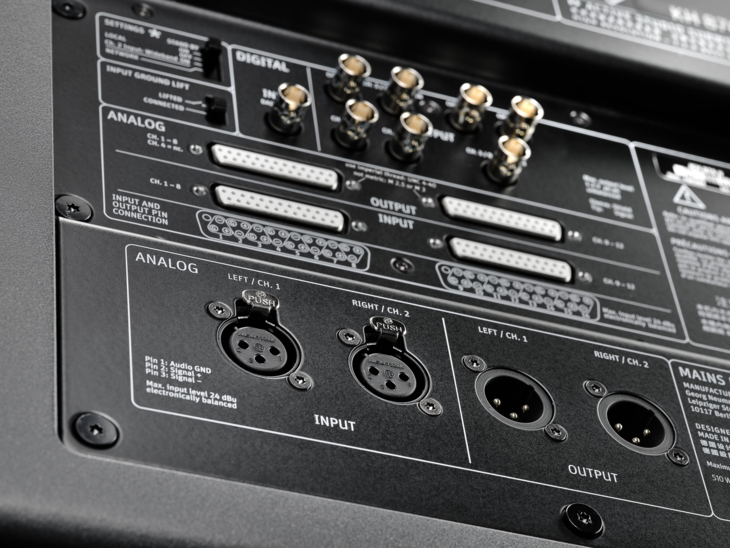 KH-870_II_Macro1_Neumann-Studio-Subwoofer_MR